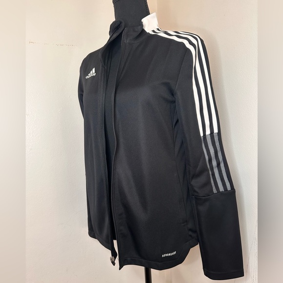 Adidas zip up jacket - Picture 3 of 3